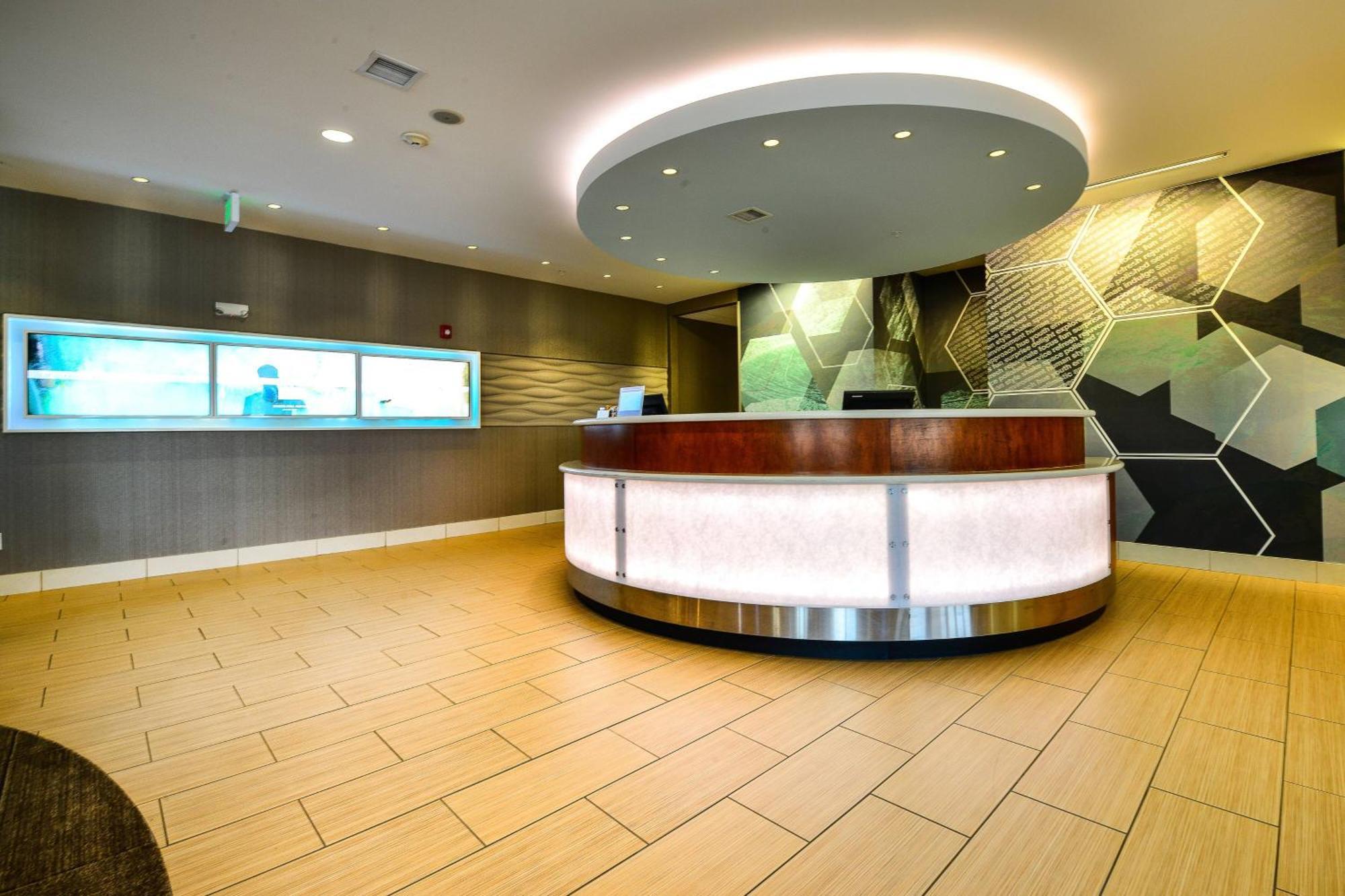 Springhill Suites By Marriott Grand Forks Exteriör bild